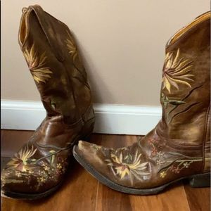 Old gringo sunflower boots